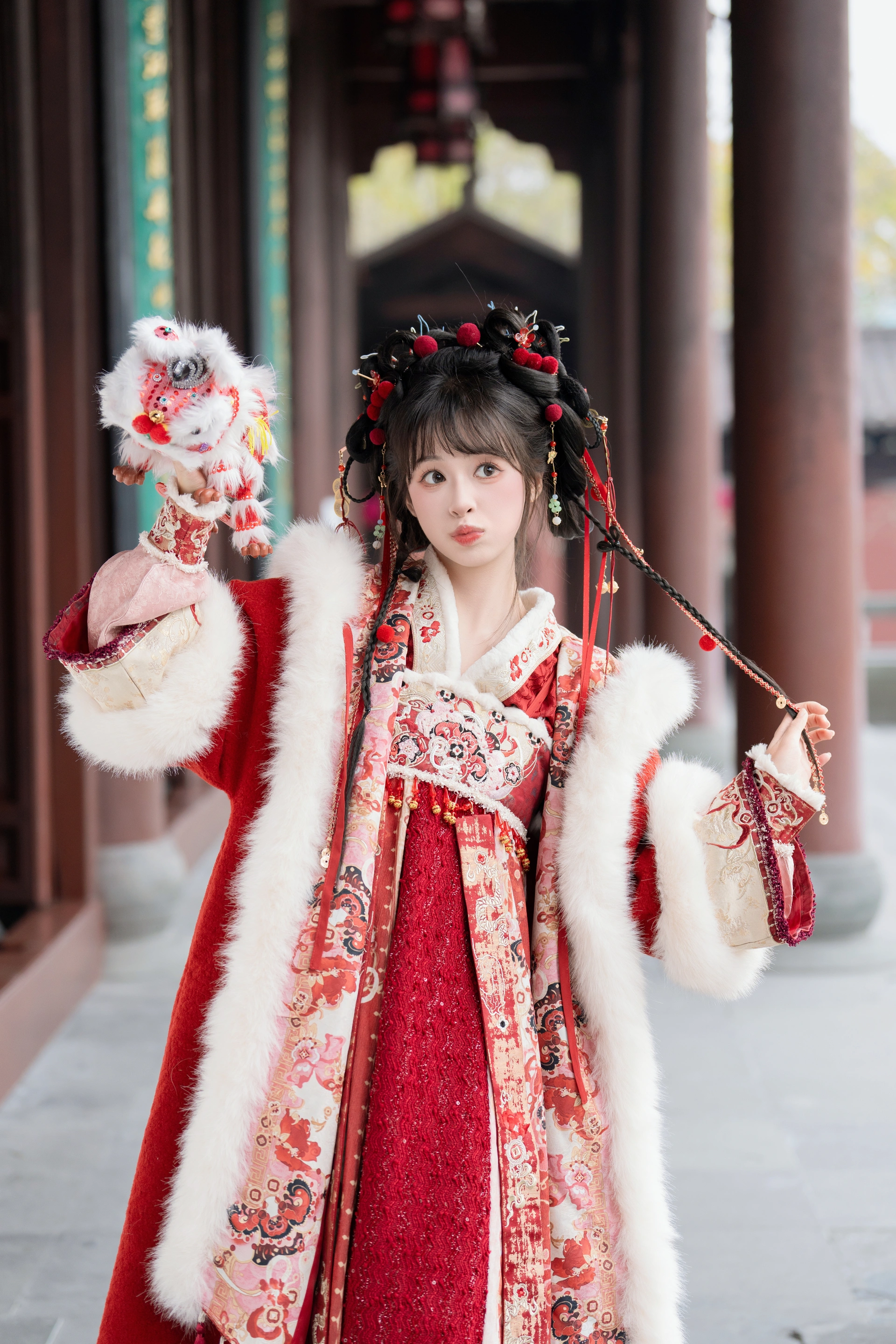 [YITUYU艺图语]2025.02.04 穿汉服过新年 夏芋小年 2