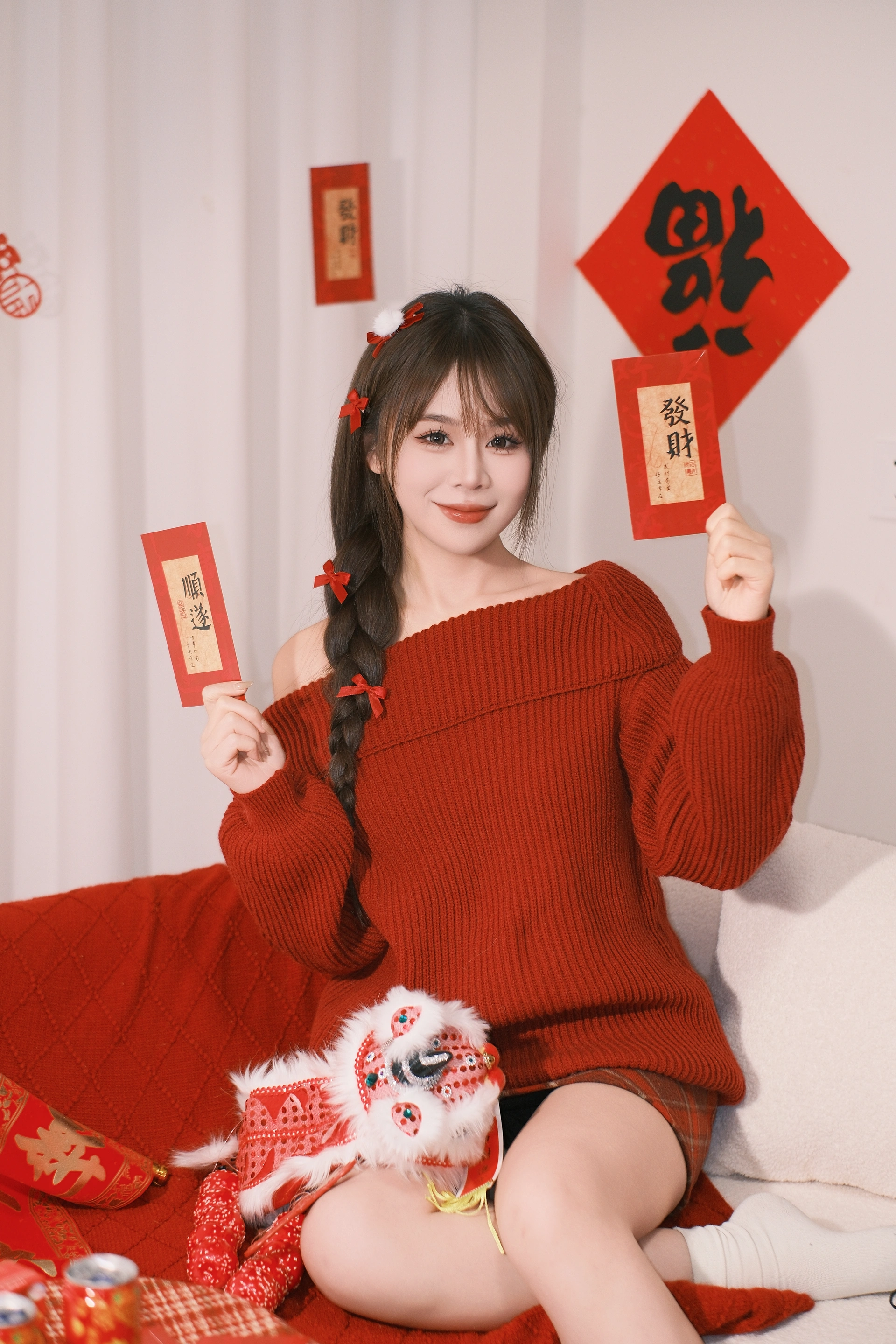 [YITUYU艺图语]2025.02.05 居家拍新年照 泡芙小方 3